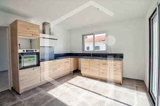 Ma-Cabane - Vente Maison Saint-Saturnin-du-Bois, 69 m²