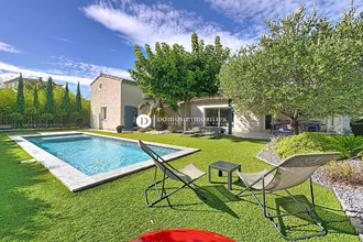 Ma-Cabane - Vente Maison Saint-Saturnin-lès-Avignon, 188 m²