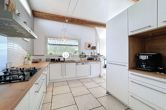 Ma-Cabane - Vente Maison Saint-Saturnin-lès-Avignon, 188 m²