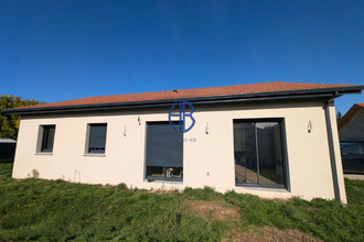 Ma-Cabane - Vente Maison SAINT-SIMEON-DE-BRESSIEUX, 105 m²