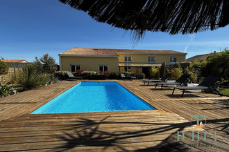 Ma-Cabane - Vente Maison Saint-Sulpice-de-Royan, 279 m²