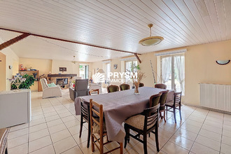 Ma-Cabane - Vente Maison Saint-Sulpice-la-Forêt, 155 m²
