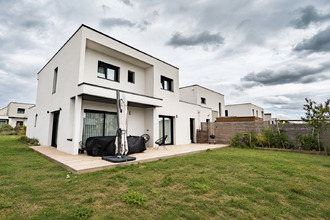 Ma-Cabane - Vente Maison SAINT-SYLVAIN-D'ANJOU, 149 m²
