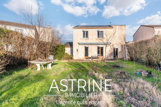 Ma-Cabane - Vente Maison SAINT-SYMPHORIEN-D'OZON, 111 m²