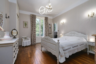 Ma-Cabane - Vente Maison SAINT-SYMPHORIEN-D'OZON, 313 m²