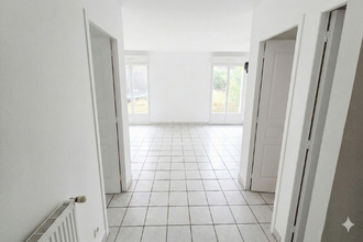 Ma-Cabane - Vente Maison SAINT-THIBAULT-DES-VIGNES, 104 m²