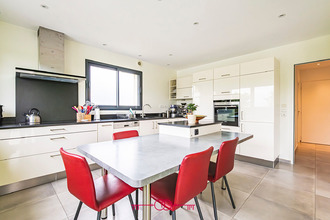 Ma-Cabane - Vente Maison SAINT-THIERRY, 196 m²