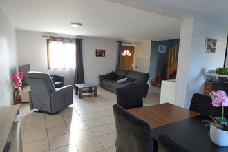Ma-Cabane - Vente Maison SAINT-TRIVIER-DE-COURTES, 90 m²
