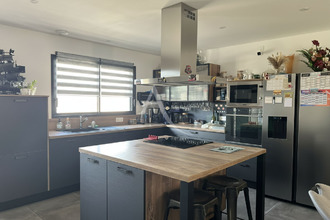Ma-Cabane - Vente Maison SAINT-URBAIN, 94 m²