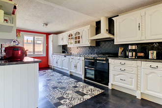 Ma-Cabane - Vente Maison SAINT-VULBAS, 218 m²