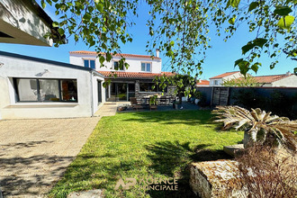 Ma-Cabane - Vente Maison SAINT-XANDRE, 195 m²