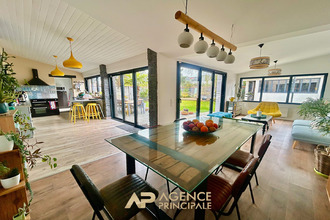Ma-Cabane - Vente Maison SAINT-XANDRE, 195 m²