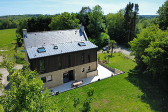 Ma-Cabane - Vente Maison SAINT-YVI, 179 m²