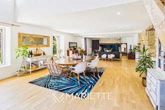 Ma-Cabane - Vente Maison SAINT-YVI, 179 m²