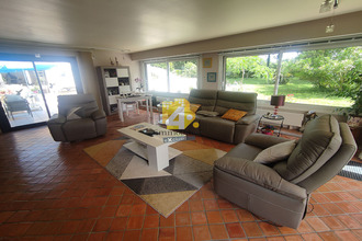 Ma-Cabane - Vente Maison SAINTE-ANNE-SUR-BRIVET, 256 m²