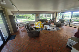 Ma-Cabane - Vente Maison SAINTE-ANNE-SUR-BRIVET, 256 m²