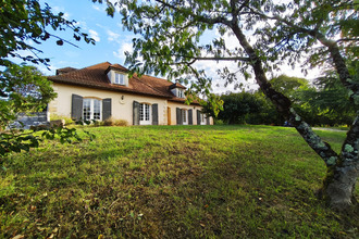 Ma-Cabane - Vente Maison Sainte-Colombe, 222 m²