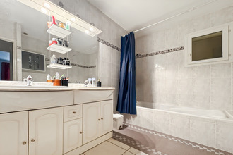 Ma-Cabane - Vente Maison SAINTE-COLOMBE, 108 m²