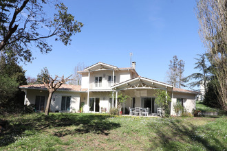 Ma-Cabane - Vente Maison Sainte-Eulalie, 260 m²