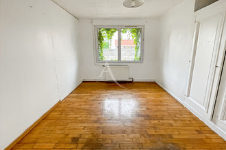 Ma-Cabane - Vente Maison SAINTE-GENEVIEVE-DES-BOIS, 61 m²