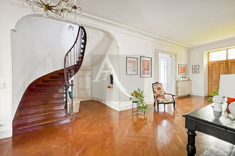 Ma-Cabane - Vente Maison SAINTE-LIVRADE-SUR-LOT, 437 m²