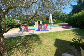 Ma-Cabane - Vente Maison Sainte-Livrade-sur-Lot, 200 m²
