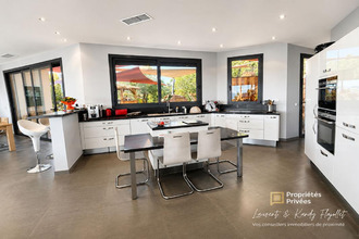 Ma-Cabane - Vente Maison SAINTE LUCIE DE PORTO VECCHIO, 596 m²
