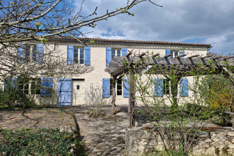 Ma-Cabane - Vente Maison Sainte-Radegonde, 250 m²