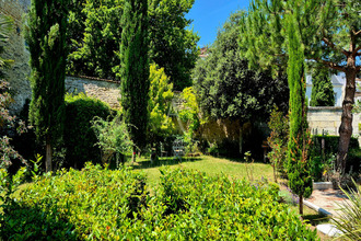 Ma-Cabane - Vente Maison SAINTES, 379 m²