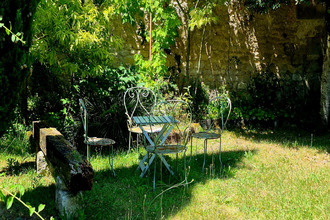 Ma-Cabane - Vente Maison SAINTES, 379 m²