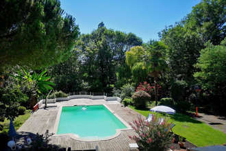 Ma-Cabane - Vente Maison Salies-de-Béarn, 447 m²