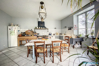 Ma-Cabane - Vente Maison Salles-Arbuissonnas-en-Beaujolais, 270 m²