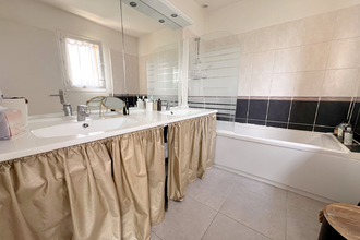 Ma-Cabane - Vente Maison SALON-DE-PROVENCE, 93 m²
