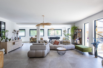 Ma-Cabane - Vente Maison Salon-de-Provence, 170 m²