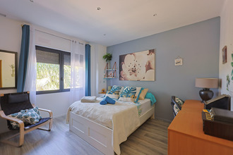 Ma-Cabane - Vente Maison SANARY-SUR-MER, 218 m²