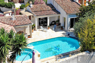 Ma-Cabane - Vente Maison Sanary-sur-Mer, 226 m²