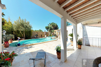 Ma-Cabane - Vente Maison Sanary-sur-Mer, 226 m²