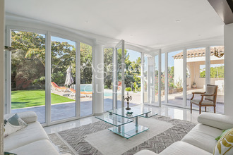 Ma-Cabane - Vente Maison SANARY-SUR-MER, 183 m²