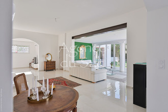 Ma-Cabane - Vente Maison SANARY-SUR-MER, 183 m²