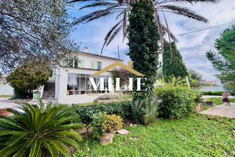 Ma-Cabane - Vente Maison Sanary-sur-Mer, 196 m²