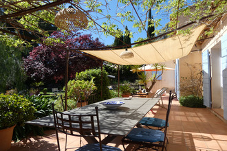 Ma-Cabane - Vente Maison SANARY-SUR-MER, 177 m²