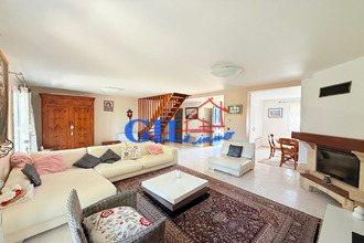 Ma-Cabane - Vente Maison SAVIGNY-LE-TEMPLE, 115 m²