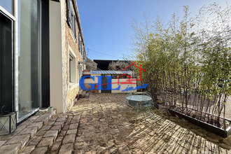 Ma-Cabane - Vente Maison SAVIGNY-LE-TEMPLE, 220 m²