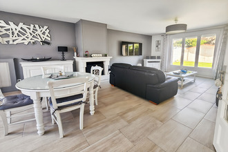 Ma-Cabane - Vente Maison SAVIGNY-LE-TEMPLE, 126 m²