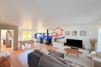 Ma-Cabane - Vente Maison SAVIGNY-LE-TEMPLE, 100 m²