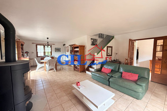Ma-Cabane - Vente Maison SAVIGNY-LE-TEMPLE, 107 m²