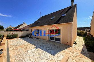 Ma-Cabane - Vente Maison SAVIGNY-LE-TEMPLE, 130 m²