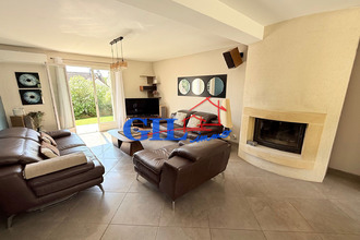 Ma-Cabane - Vente Maison SAVIGNY-LE-TEMPLE, 130 m²