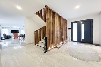 Ma-Cabane - Vente Maison SCIONZIER, 200 m²