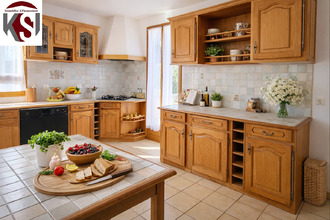 Ma-Cabane - Vente Maison SEILLONS-SOURCE-D'ARGENS, 110 m²